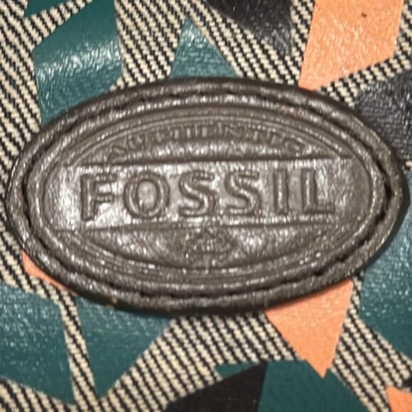 Fossil 1954 Morgan Traveler Leather Crossbody (Size: 10”L x 12”W x 10”H (LS) - Picture 12 of 14